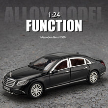 Mercedes Benz Z E300 1/24