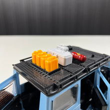 Mercedes Benz G550 4X4 1 : 24 Scale