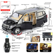 Mercedes Van VS680 With Remote Key Doors 1/24