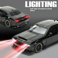 Dodge Challenger Hellcat 1/32