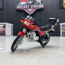 Suzuki GS125 1:12 Scale