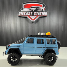 Mercedes Benz G550 4X4 1 : 24 Scale