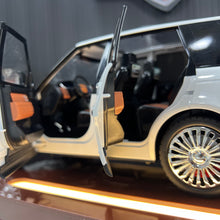 1/18 Land Rover Range SUV