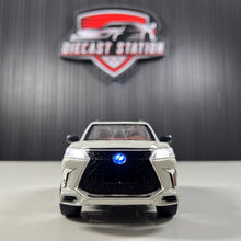 Lexus LX570 1/24
