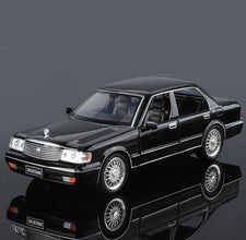 Toyota Crown Royal Classic 1:32 scale
