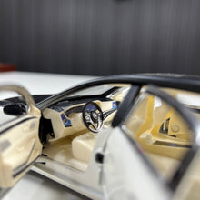 Mercedes Maybach S600 1:24