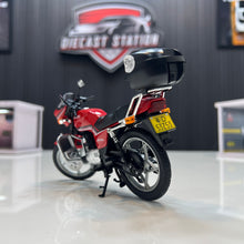 Suzuki GS125 1:12 Scale