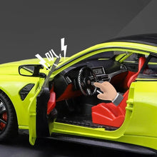 BMW M4 IM Diecast Model 1 : 24 Scale