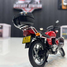 Suzuki GS125 1:12 Scale