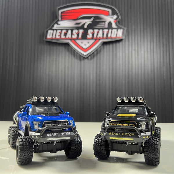 Ford Raptor F150 6x6 With Bike