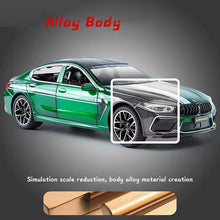BMW M8 1:24