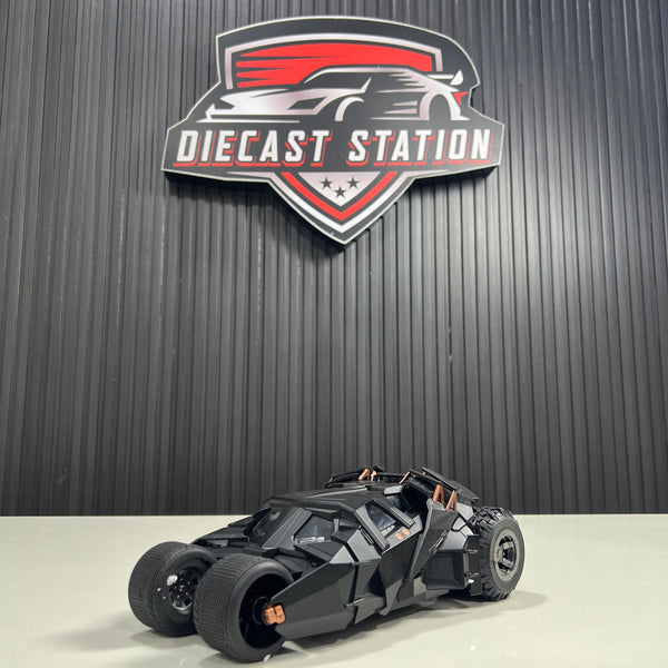 Dark Knight Batmobile 1/24 (Licensed)