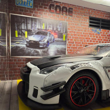 Parking Lot 1/24 Scale