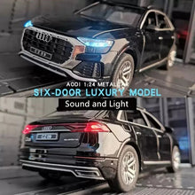 AUDI Q8 1:24