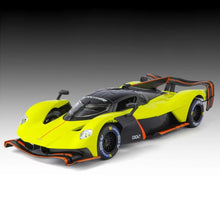 Aston Martin Valkyrie 1:24 scale
