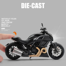 Ducati Diavel 1/12 Scale