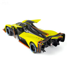 Aston Martin Valkyrie 1:24 scale