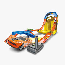 Fuel Can Racing Track With 6 Metal Diecasts