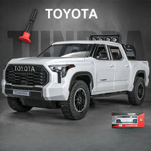 Toyota Tundra 1:24